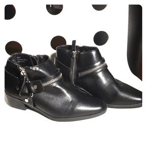 Black Multiple Zipper Ankle Boot